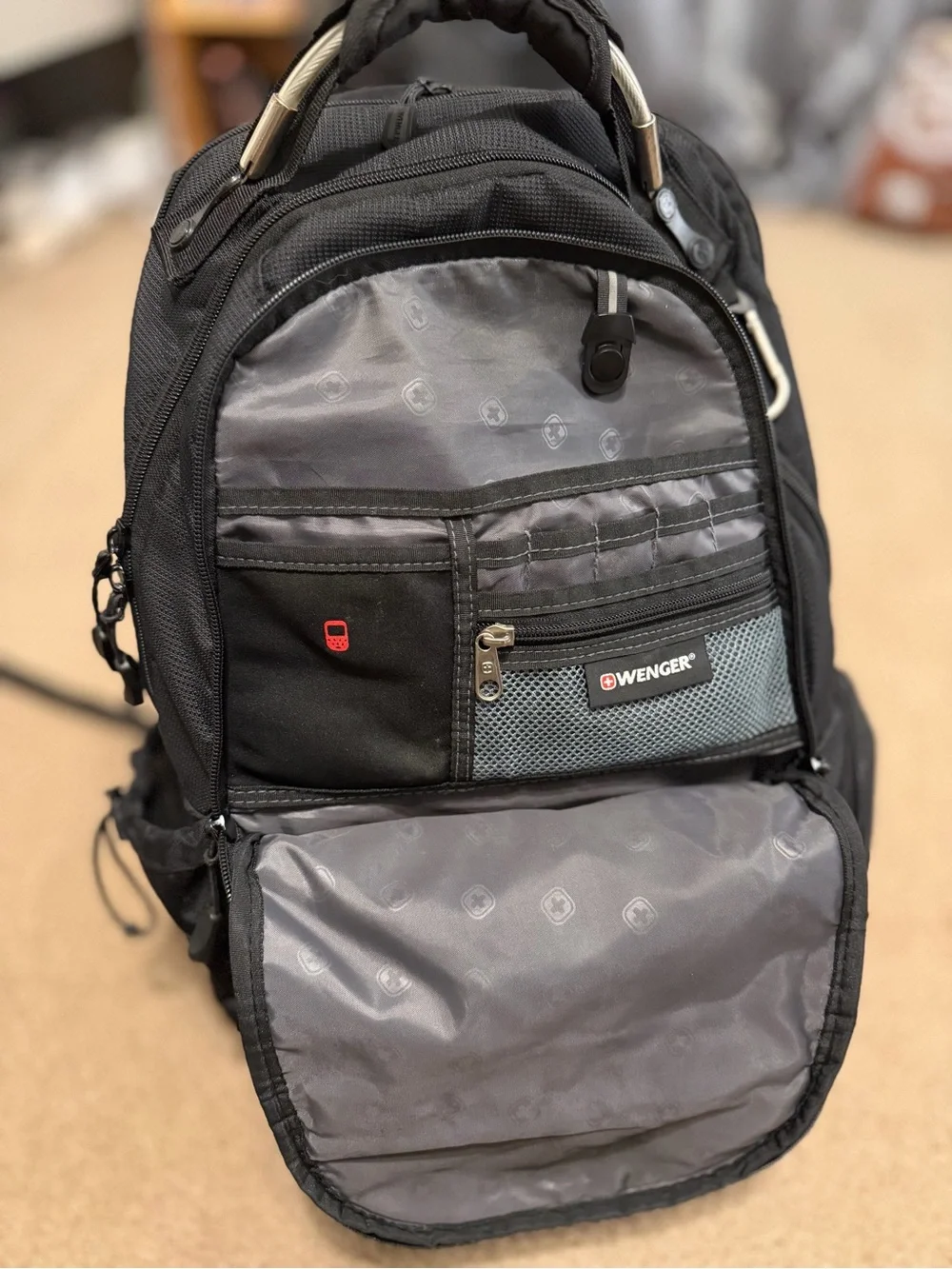 SWISSGEAR Black Backpack - Everyday Laptop Bag